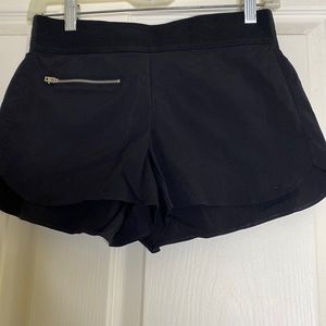 Athleta black shorts size 0